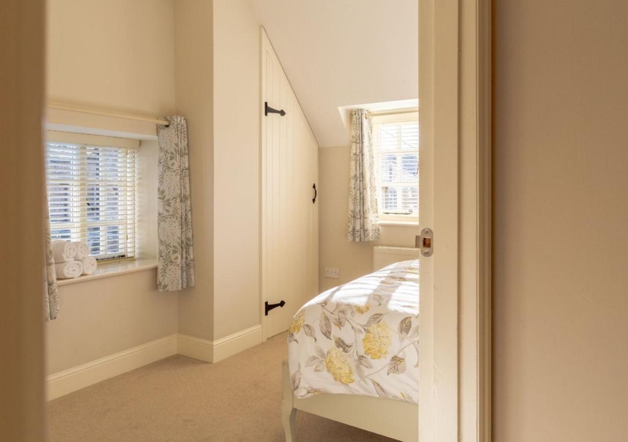 Jasmine Cottage - 2 Bedroom In Heart Of Bourton! Εξωτερικό φωτογραφία