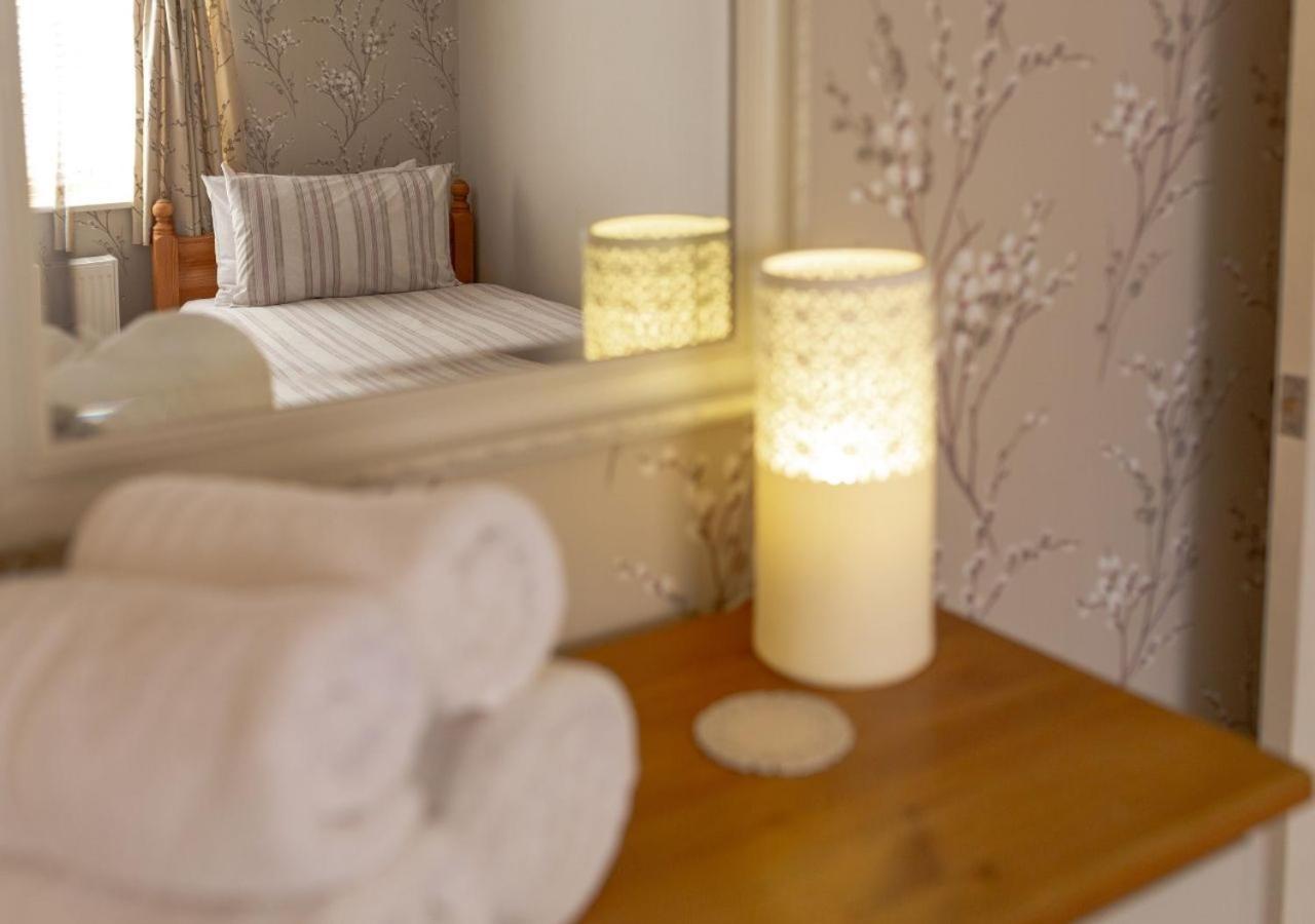 Jasmine Cottage - 2 Bedroom In Heart Of Bourton! Εξωτερικό φωτογραφία